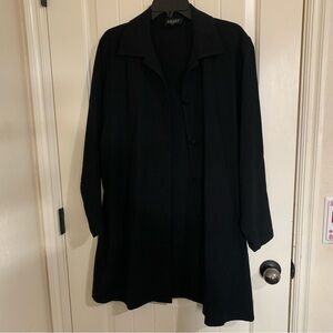Eileen Fisher 100% Black Wool Lightweight Button Jacket Size 8 Made in USA